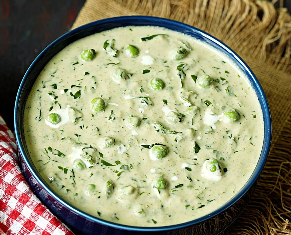 A Creamy Classic with a Hint of Bitterness: The Charm of Methi Malai Matar